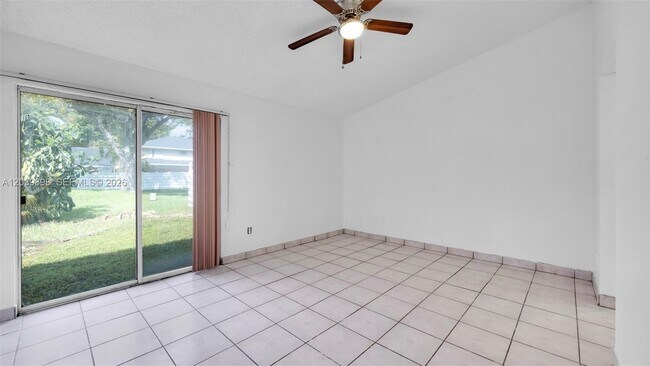 Building Photo - 14780 SW 139th Ct