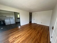 Building Photo - TFSC-B3008-3018