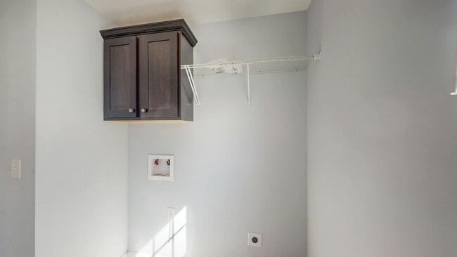 Building Photo - 5010 Copse Dr