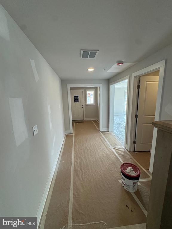 Building Photo - 3125 Overlook Dr