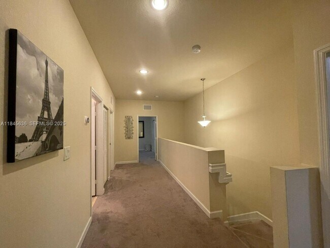 Building Photo - 8878 W 33rd Ave