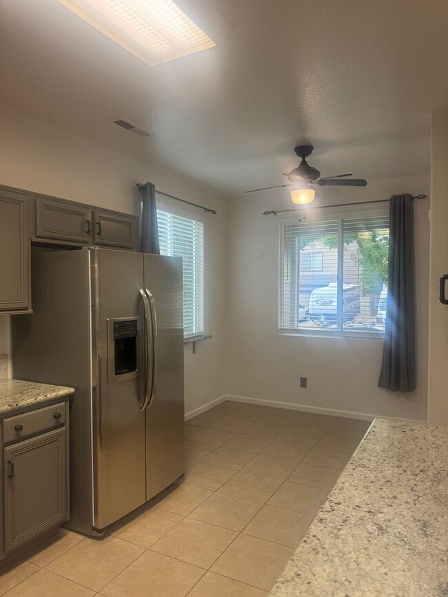 Building Photo - Beautiful and Spacious NW Reno Home