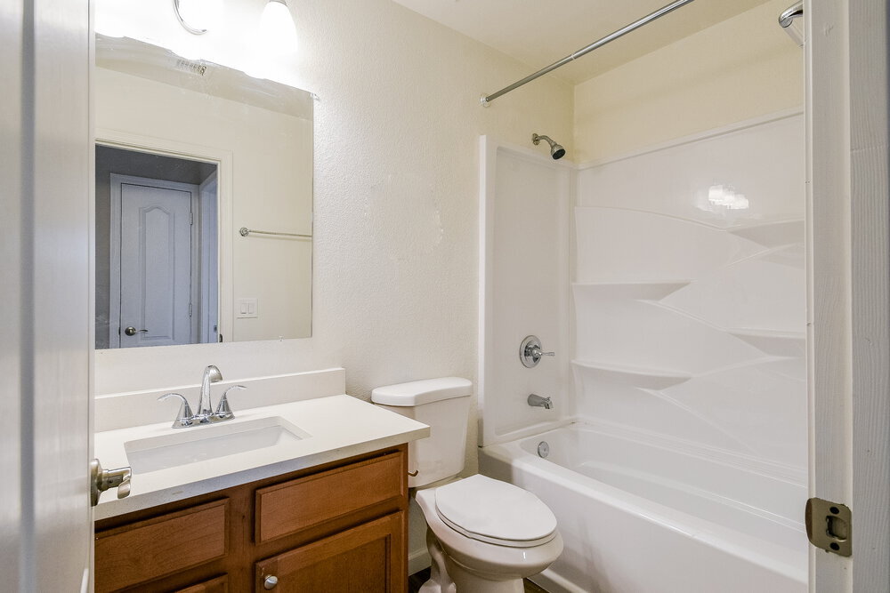 Building Photo - 2531 W White Feather Ln