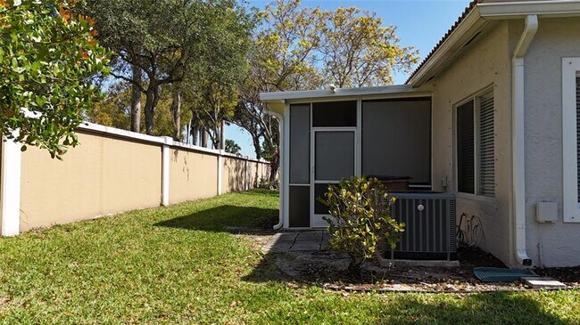 Building Photo - 1033 SW 42nd Terrace