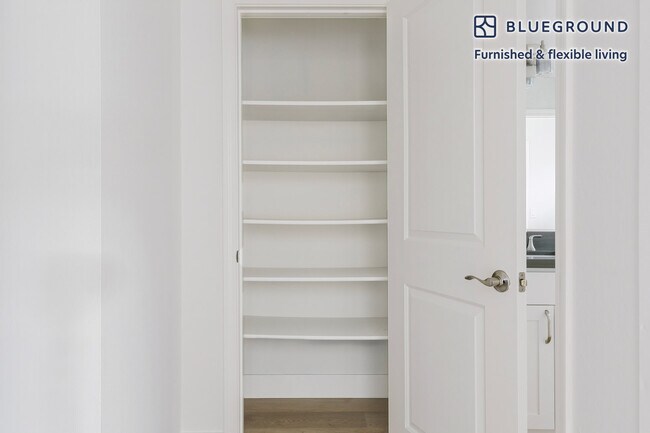 Building Photo - 854 Jordan Ave