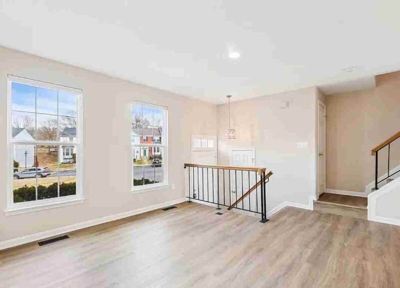 Building Photo - 11215 Lake Overlook Pl