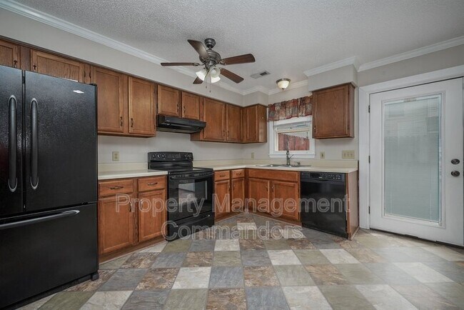 Building Photo - 117 Kingsbridge Ln