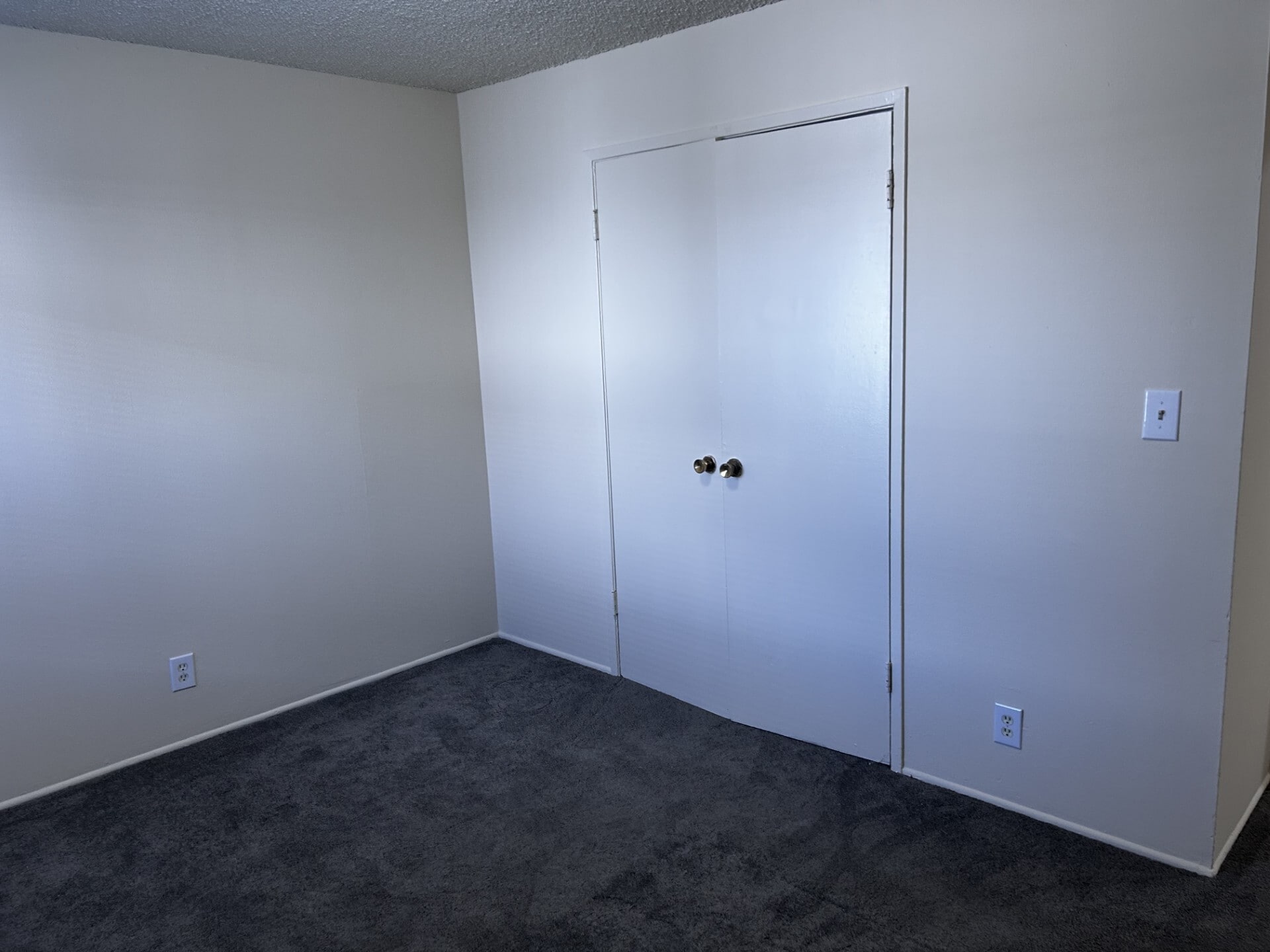2ND BED,LARGE CLOSET - 1505 Del Amo Blvd