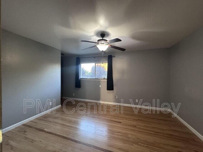 Building Photo - 1314 Carolyn Ave