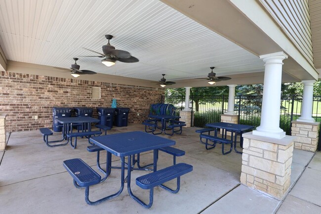 Building Photo - Executive Lease Opportunity - 4 Bed 3 Bath