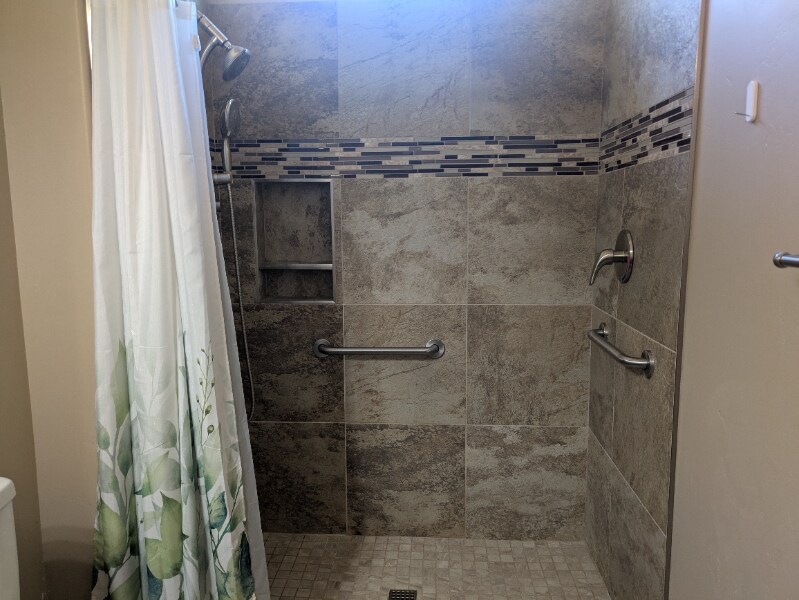 Building Photo - 2713 E 3800 S