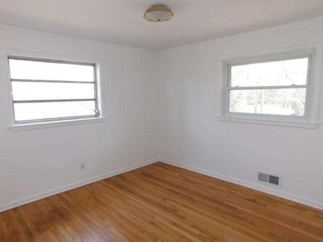 Building Photo - 2407 Summerland Dr