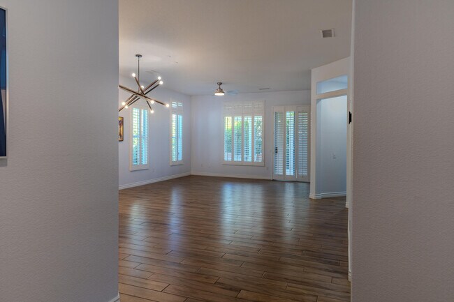 Building Photo - 44357 Royal Lytham Dr
