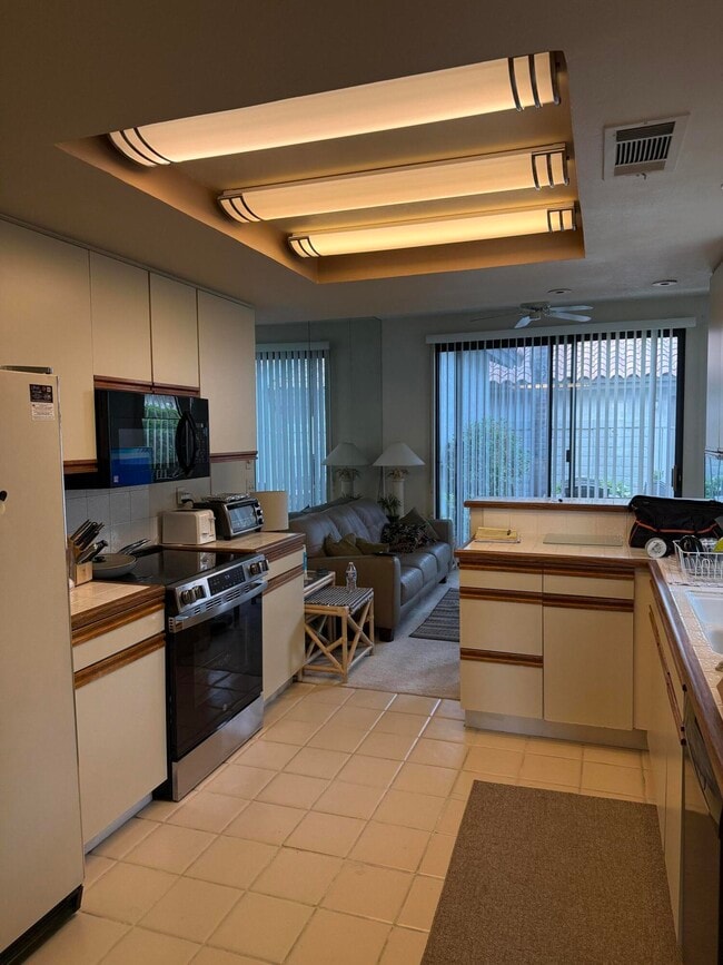 Building Photo - 55456 Firestone