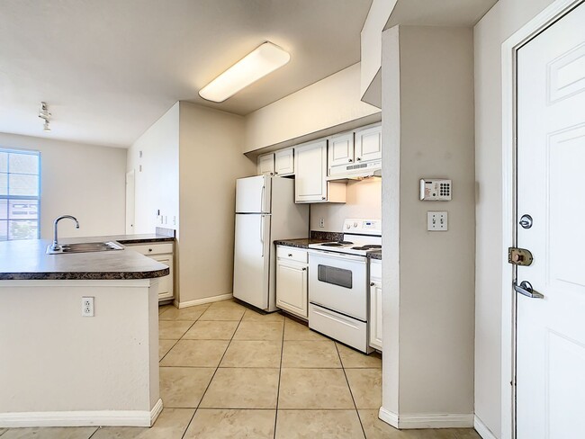 Building Photo - North Quarter of Downtown Orlando, convenient to Ivanhoe District