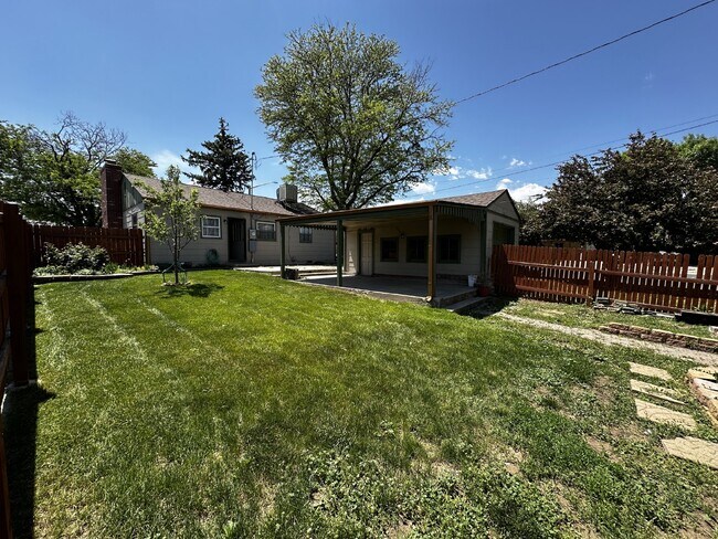 Primary Photo - Charming Home in Athmar Park