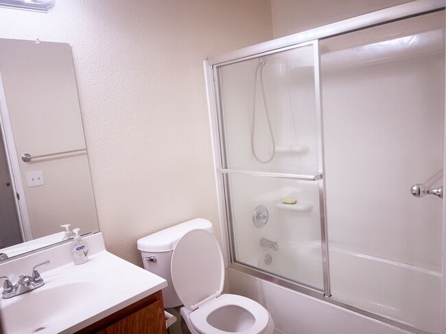 Building Photo - 9528 Mirandy Dr