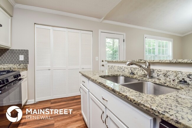 Building Photo - 1006 Timbervale Ln