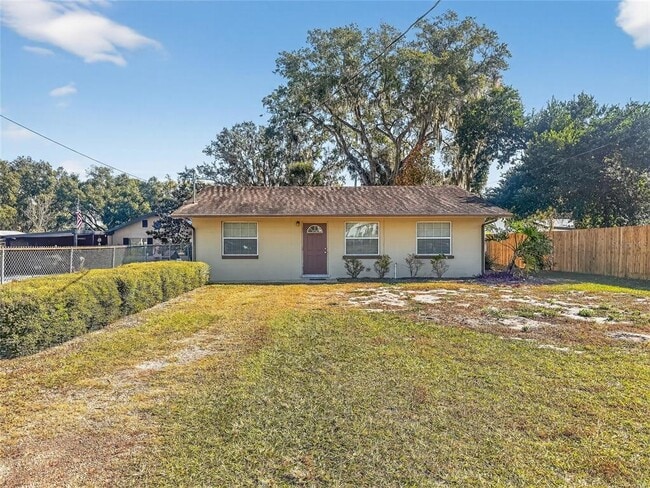 Primary Photo - 510 N Barrow Ave