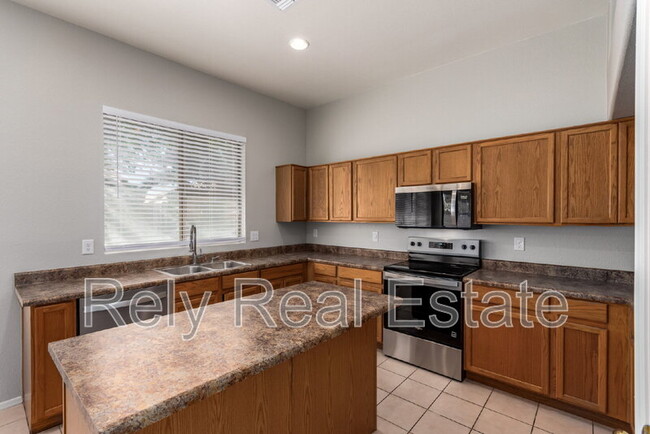 Building Photo - 3447 W Via Montoya Dr