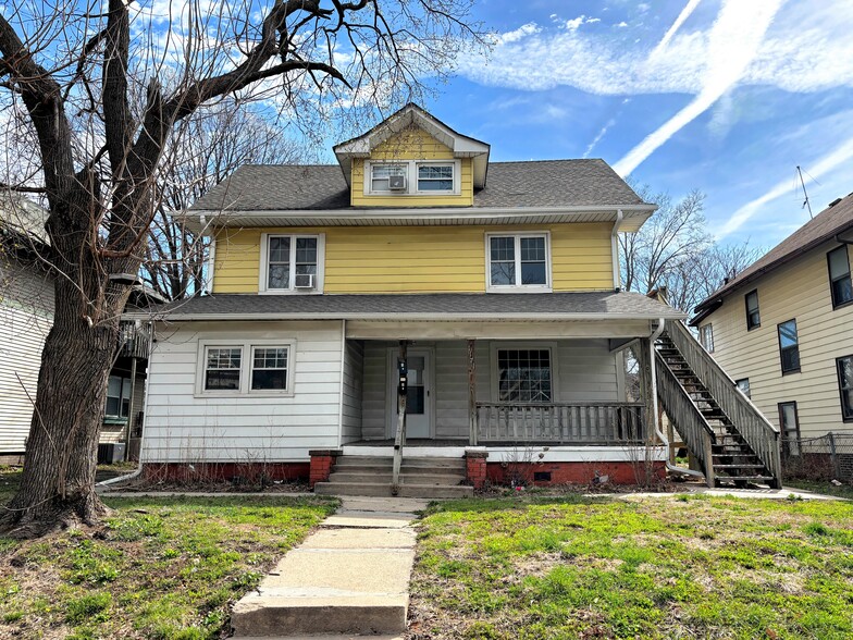 Building Photo - 1171 21st St