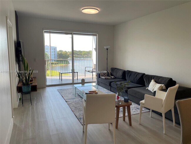 Building Photo - 10730 NW 66th St