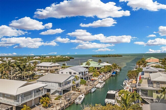 Building Photo - 106 Channel Dr