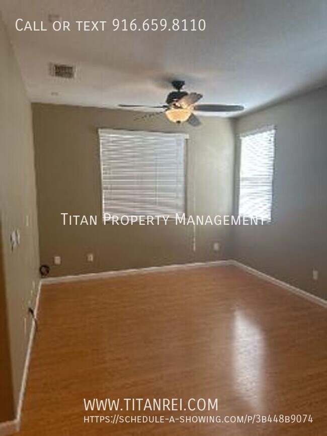 Building Photo - 421 Phoenix Cir
