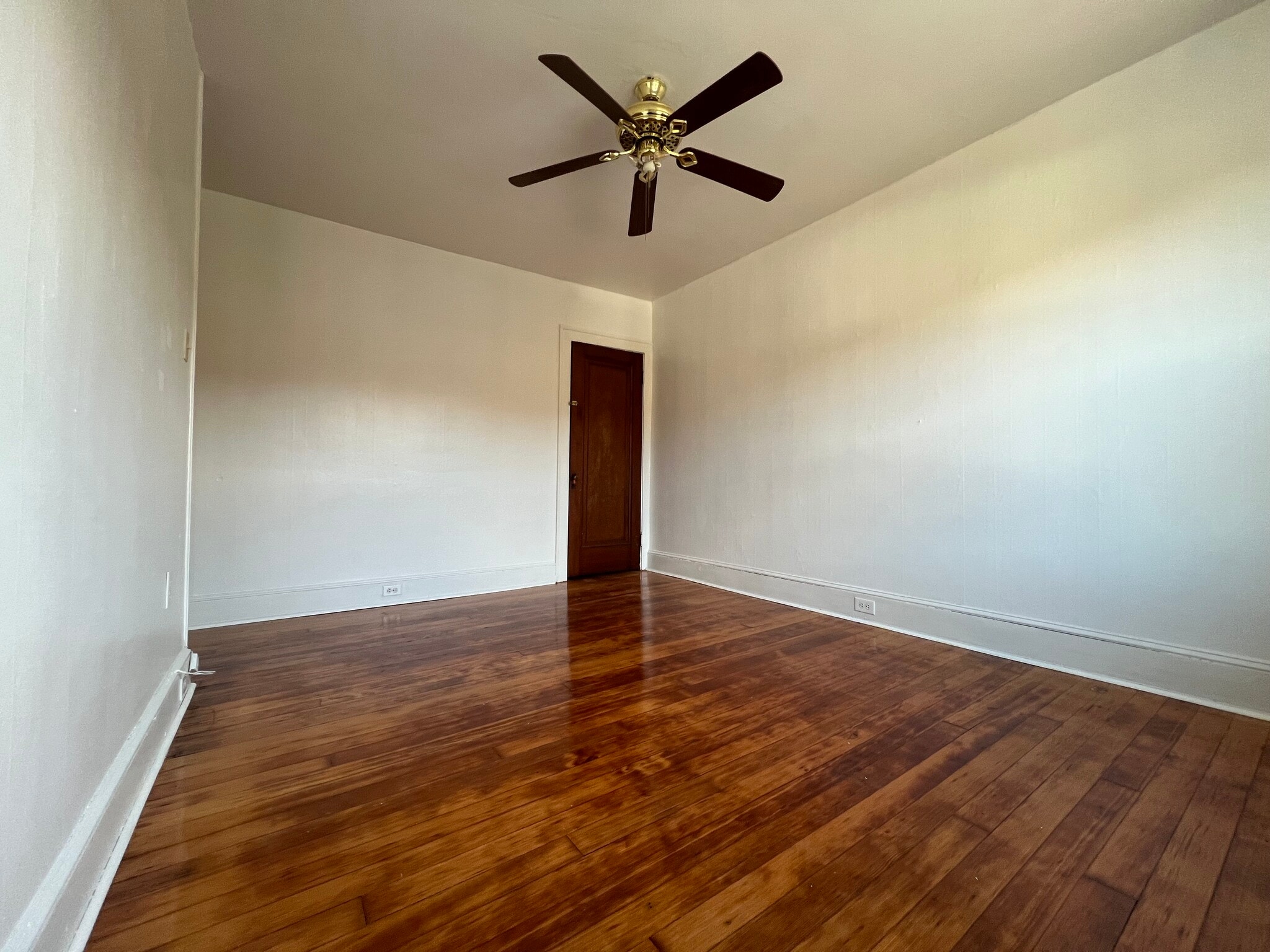 Building Photo - 44 E Bacon St