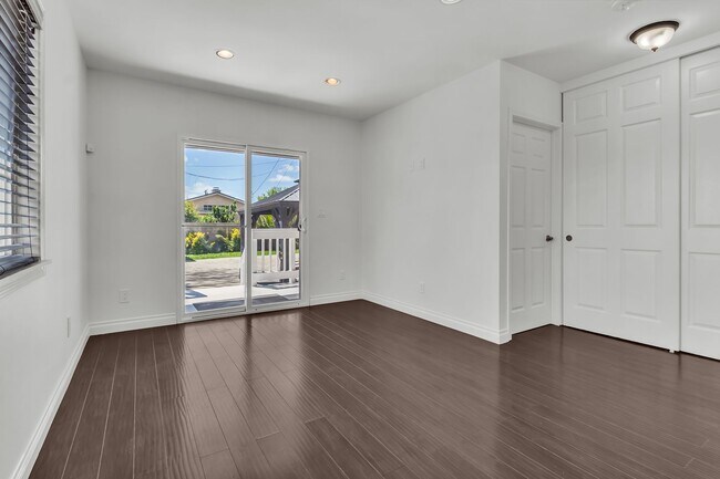 Building Photo - 4818 138th St