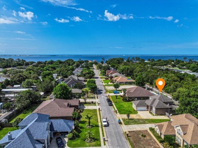 Building Photo - 1805 Brooke Beach Dr