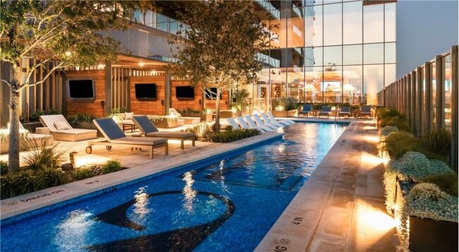 Building Photo - 601 Guadalupe St