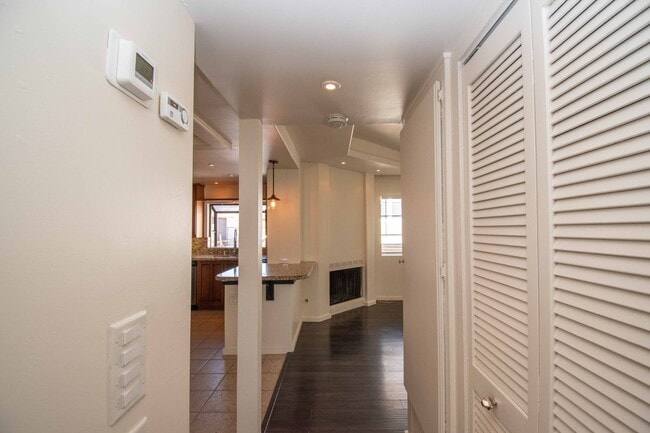 Building Photo - Updated North Park 2 Bedroom Home With Garage and In Unit W/D