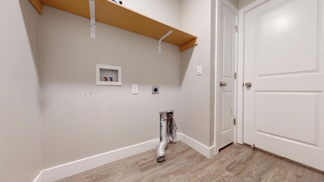 Building Photo - 3 Bedroom 2.5 Cedar Bend Unit
