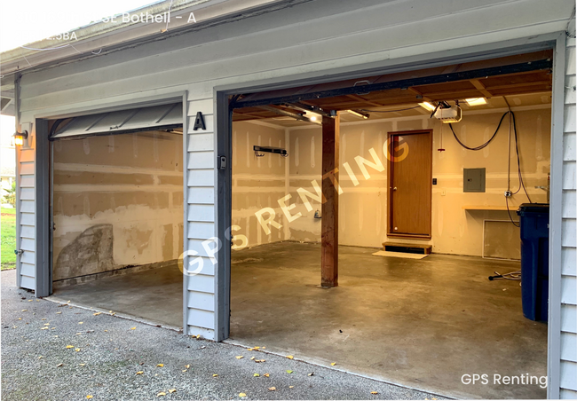 Building Photo - A Duplex Double Master in Bothell With 2 C...