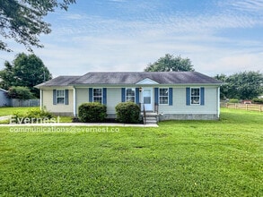 Building Photo - 7614 Greenway Dr
