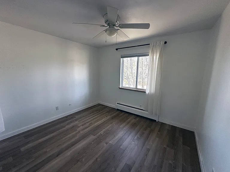 Building Photo - 1895 Alpine Ave.