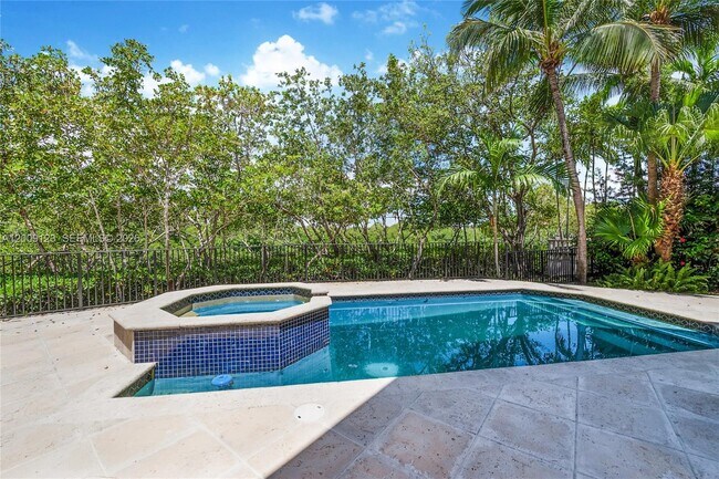 Building Photo - 13680 Deering Bay Dr