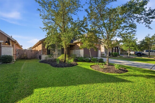 Building Photo - 14915 Violet Willow Ct