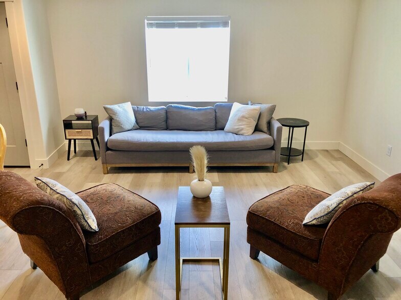 Building Photo - 4349 Half Mile Rd