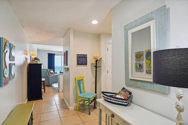 Building Photo - 12011 Front Beach Rd