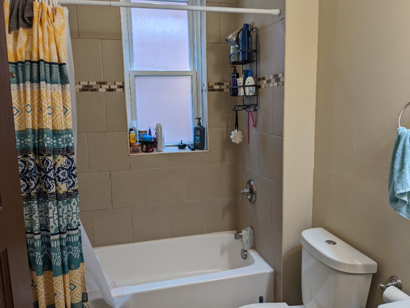 Building Photo - 2201 Jules St