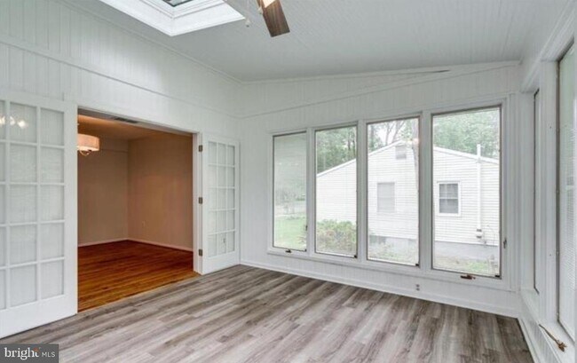 Building Photo - 15812 Lazy Day Ln