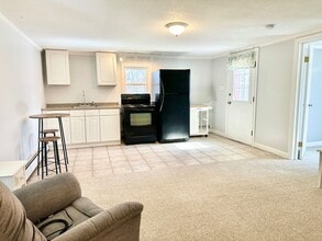 Building Photo - Move in Ready 1 Bedroom