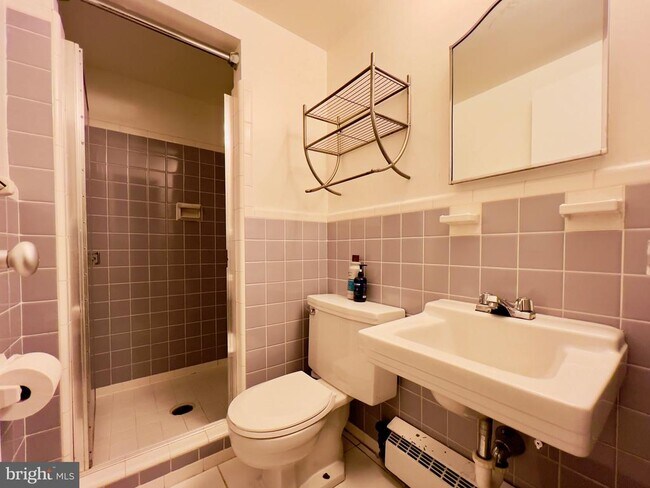 Building Photo - 4200 Cathedral Ave NW