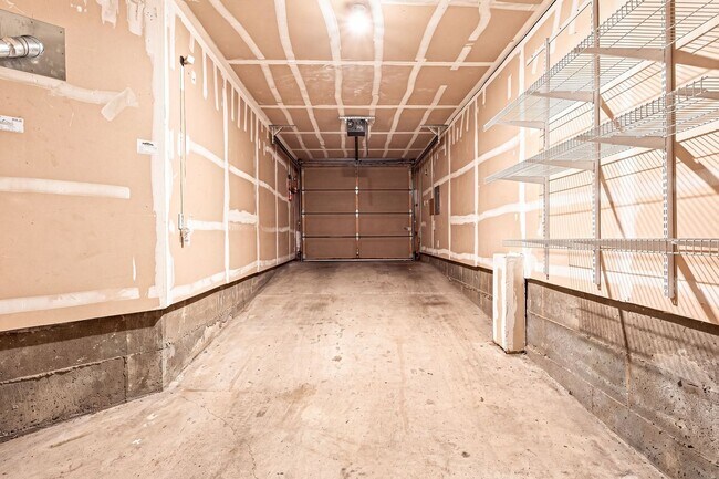Building Photo - 151 Pacchetti Way