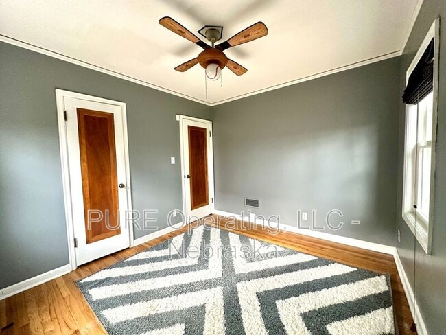 Building Photo - 5120 Franklin St