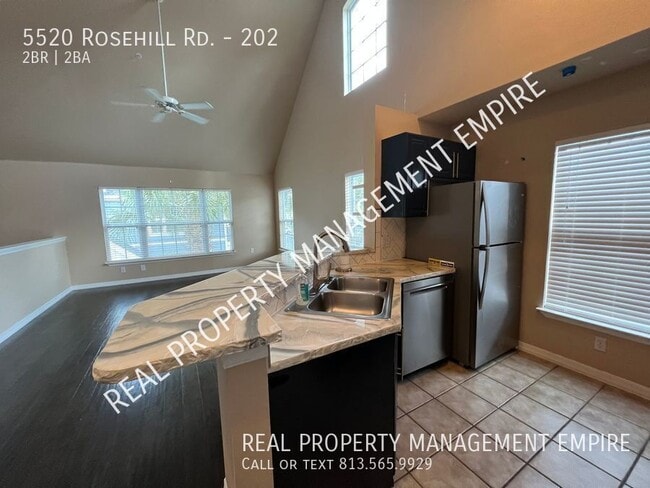 Building Photo - 5520 Rosehill Rd