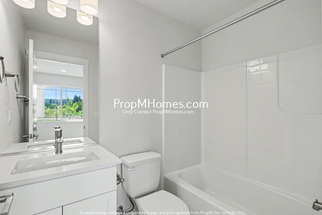 Building Photo - Brand New Three Bedroom Townhome in North Bethany!