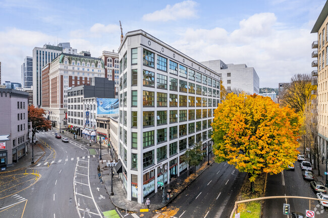 Primary Photo - Ankeny Square Apartments